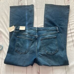 NWT Universal Thread Women's‎ High-rise Flare Jeans 16 Short Blue 16 S NEW